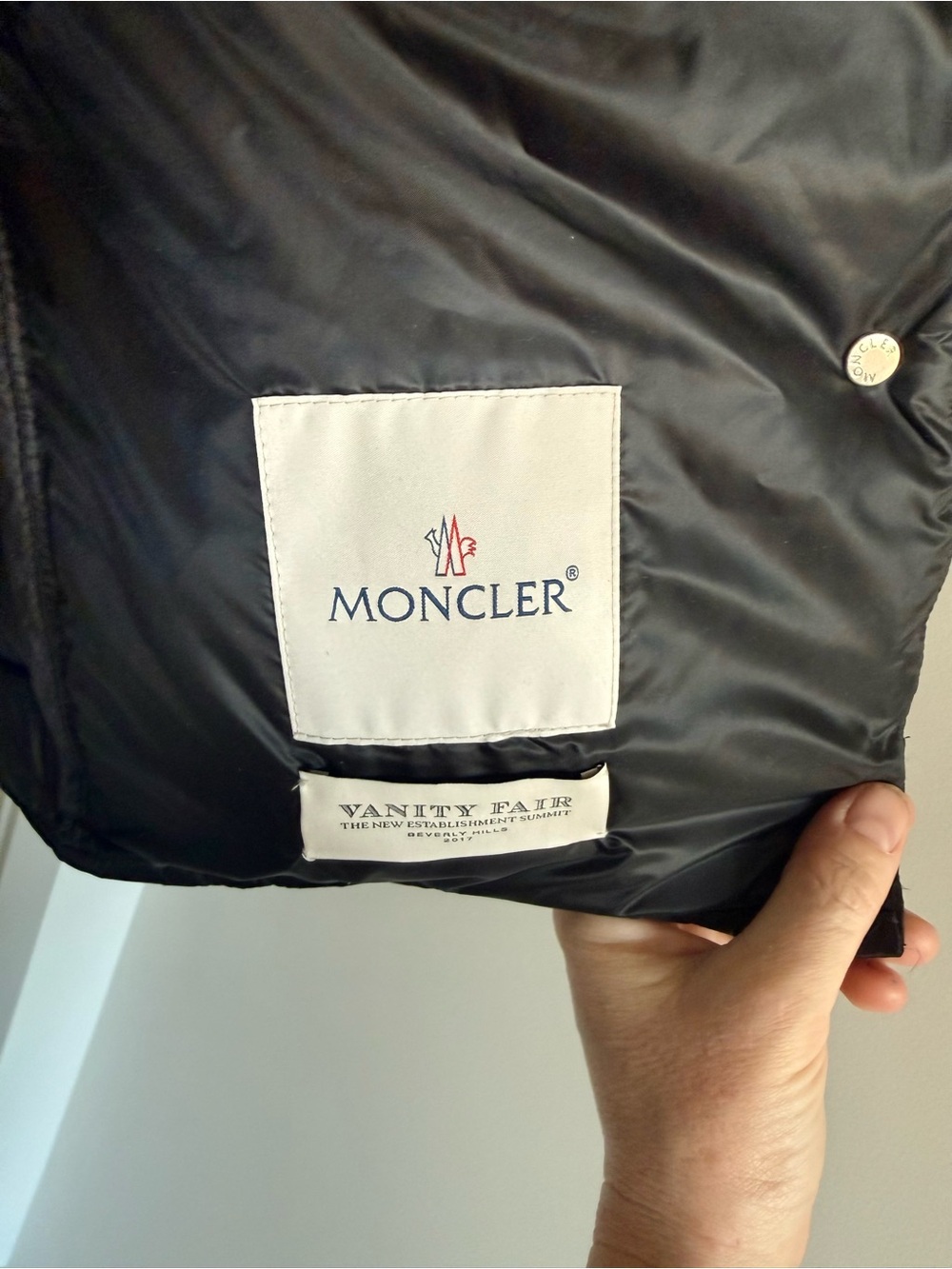 Moncler Liane Quilted Black Vest with Real Down - Picture 15 of 16